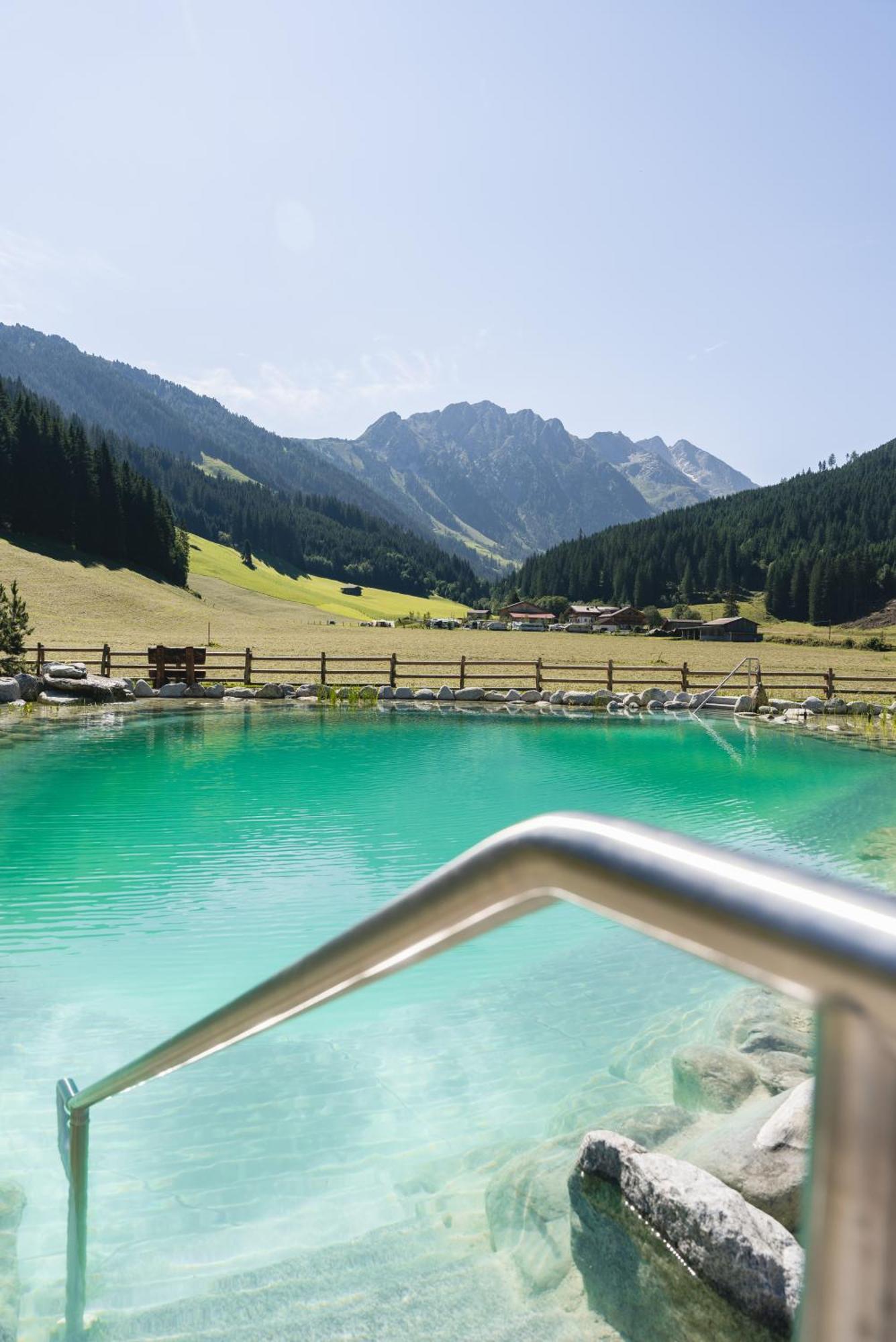 Traumhotel Alpina Superior --Yoga Und Ayurvedahotel (Adults Only) Gerlos Exterior photo